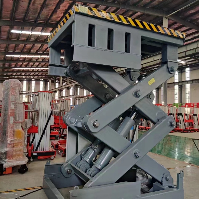 信丰剪叉式升降平台